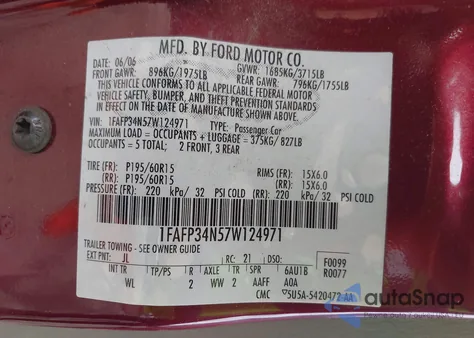 2007 Ford Focus S/Se/Ses from USA, damaged, VIN 1FAFP34N57W124971